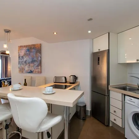 公寓 Santa Maria 105 - Two Bed With Sea Views