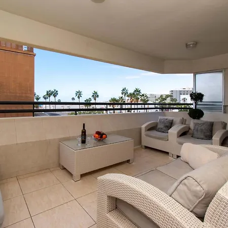 Santa Maria 105 - Two Bed With Sea Views * 阿德耶