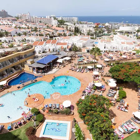 Santa Maria 105 - Two Bed With Sea Views *